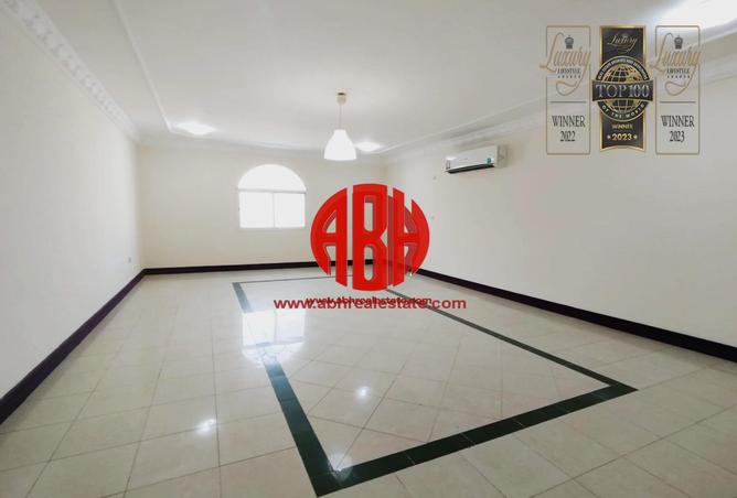 شقة - 3 غرف نوم - 3 حمامات للايجار في لافندر ريزيدنس - فريج بن محمود- جنوب - فريج بن محمود - الدوحة