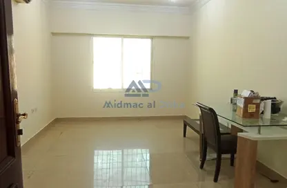 Apartment - 1 Bedroom - 1 Bathroom for rent in Hadramout Street - Doha Al Jadeed - Doha
