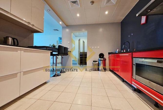 955222 - Property Image 3