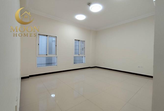 917392 - Property Image 2