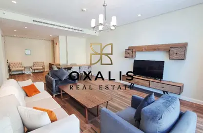 Apartment - 3 Bedrooms - 4 Bathrooms for rent in Floresta Gardens - Floresta Gardens - The Pearl Island - Doha
