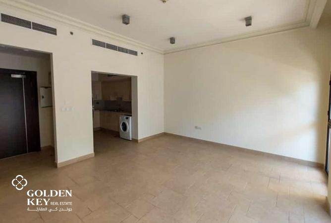 942080 - Property Image 3