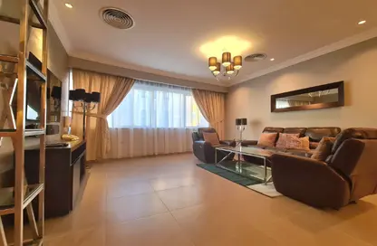 Apartment - 1 Bedroom - 2 Bathrooms for rent in Al Sadd Road - Al Sadd - Doha