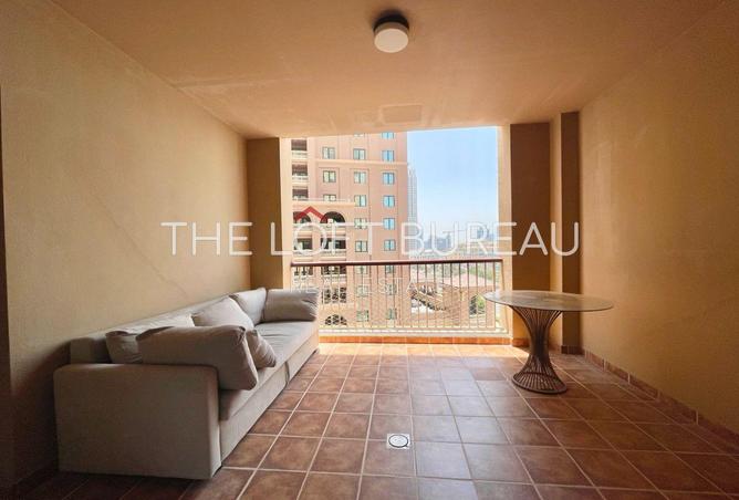 998008 - Property Image 3