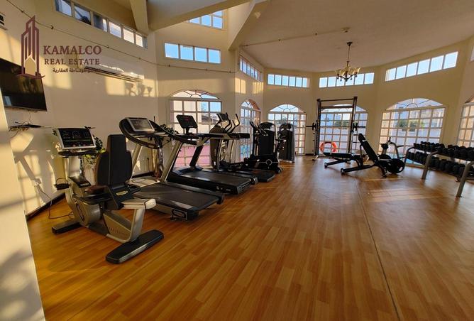 955710 - Property Image 2
