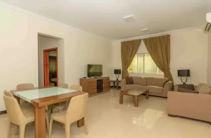 Apartment - 1 Bedroom - 2 Bathrooms for rent in Umm Ghwailina Comm - Umm Ghuwalina - Umm Ghuwailina - Doha