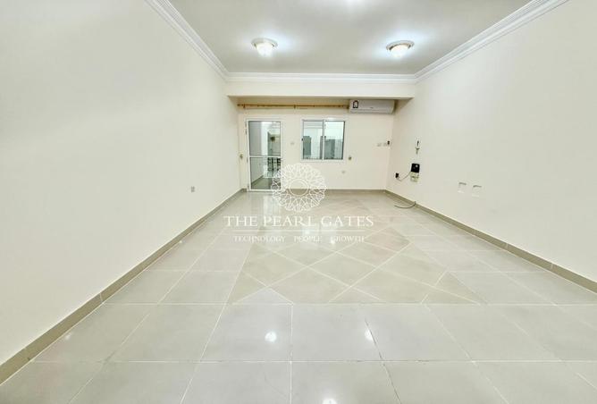 970204 - Property Main Image