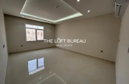 Apartment - 2 Bedrooms - 2 Bathrooms for rent in Madinat Khalifa South - Madinat Khalifa - Doha