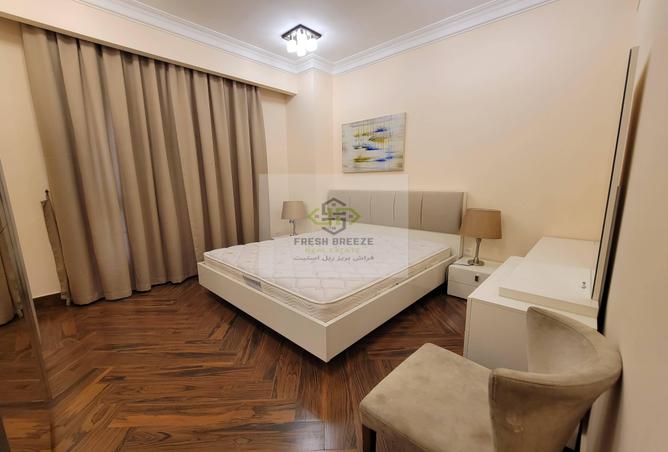 927396 - Property Image 3