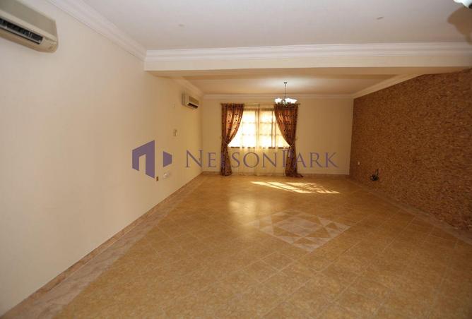 956192 - صورة العقار 2