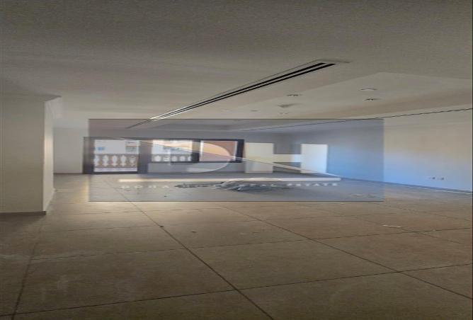 955135 - Property Image 2