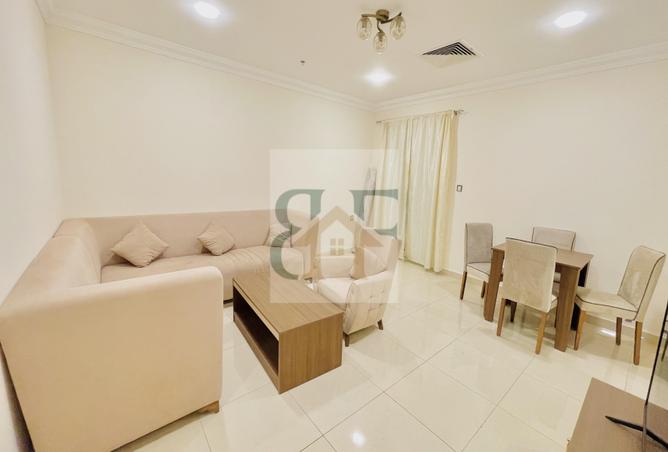 937664 - Property Image 2