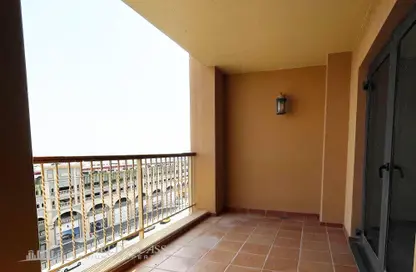 شقة - 2 غرف نوم - 3 حمامات للايجار في برج 24 - بورتو أرابيا - جزيرة اللؤلؤة - الدوحة