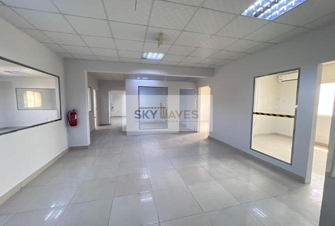 950047 - Property Image 2