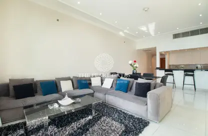 Townhouse - 1 Bedroom - 2 Bathrooms for rent in Viva West - Viva Bahriyah - The Pearl Island - Doha
