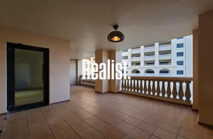 Apartment - 1 Bedroom - 2 Bathrooms for sale in West Porto Drive - Porto Arabia - The Pearl Island - Doha