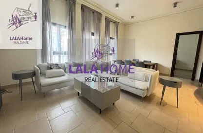 Apartment - 2 Bedrooms - 3 Bathrooms for rent in Qanat Quartier - The Pearl Island - Doha