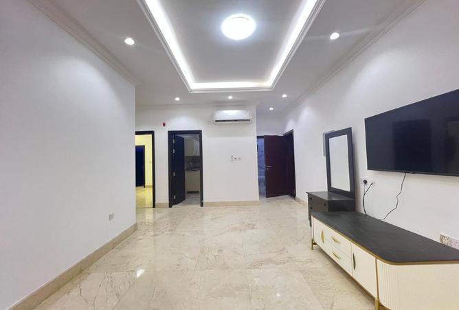 935816 - Property Image 2