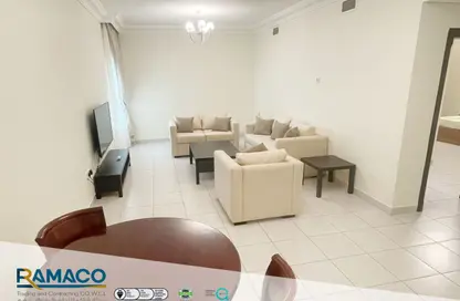 Apartment - 2 Bedrooms - 2 Bathrooms for rent in Al Sadd Road - Al Sadd - Doha