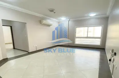 Apartment - 2 Bedrooms - 3 Bathrooms for rent in Al Sadd - Doha