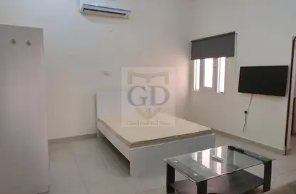 Apartment - Studio - 1 Bathroom for rent in Ain Khaled Villas - Ain Khaled - Doha
