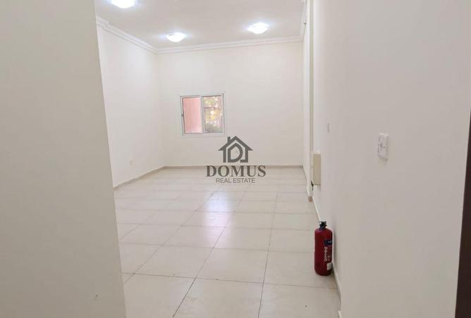 942855 - Property Main Image
