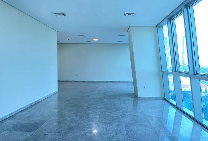 948041 - Property Image 2