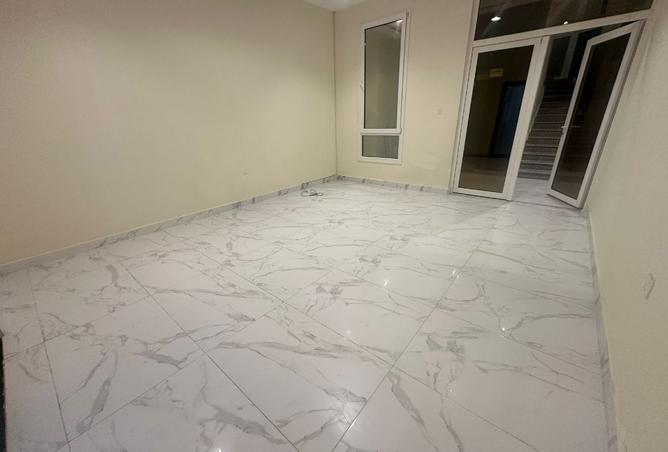 986865 - Property Image 3