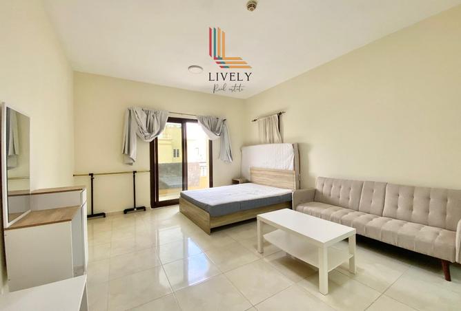 993718 - Property Main Image