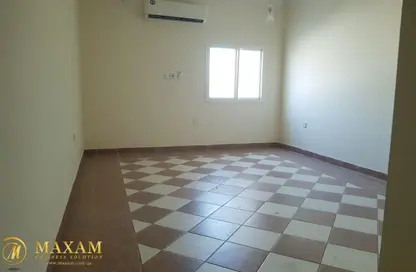 Apartment - 3 Bedrooms - 2 Bathrooms for rent in Bin Omran - Fereej Bin Omran - Doha Apartment - 3 Bedrooms - 2 Bathrooms for rent in Bin Omran - Fereej Bin Omran - Doha
