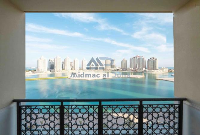 987545 - Property Image 2