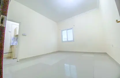 Apartment - 2 Bedrooms - 1 Bathroom for rent in Al Thumama - Al Thumama - Doha