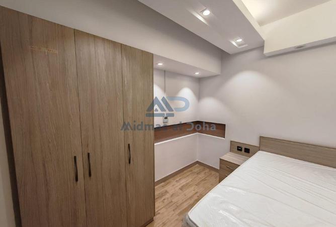 954183 - Property Image 2