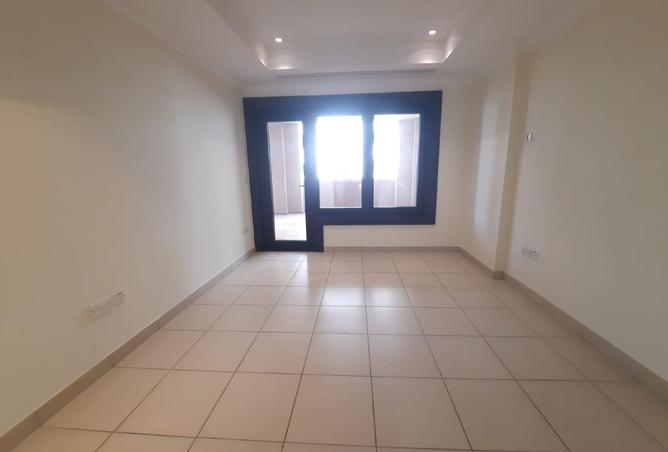 943202 - Property Image 3