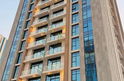 Apartment - 2 Bedrooms - 4 Bathrooms for sale in Seef Lusail Tower 1 - Seef Lusail - Lusail City - Lusail