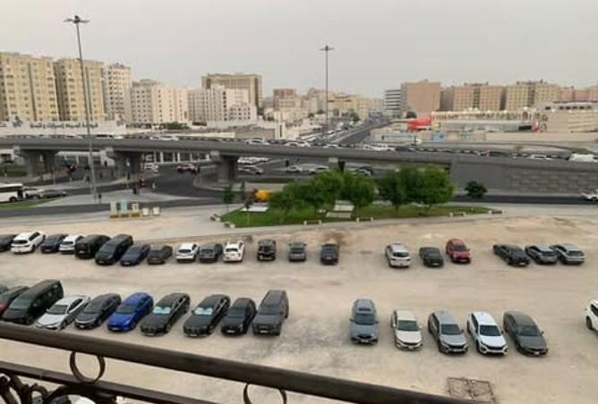 975282 - Property Image 2