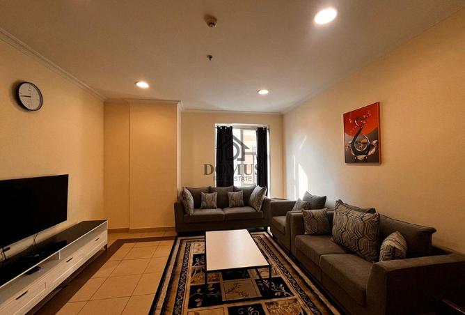 987590 - Property Image 3