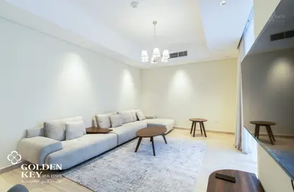 Apartment - 2 Bedrooms - 3 Bathrooms for rent in Giardino Gardens - Giardino Villas - The Pearl Island - Doha