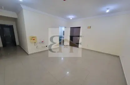 Apartment - 2 Bedrooms - 2 Bathrooms for rent in Al Muntazah Street - Al Muntazah - Doha