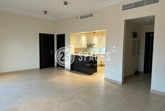 948944 - Property Image 2
