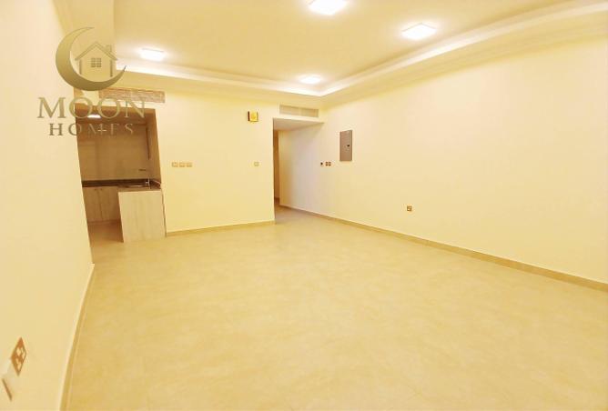 981137 - Property Image 2