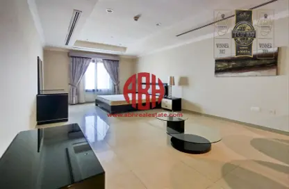 Apartment - Studio - 1 Bathroom for rent in West Porto Drive - Porto Arabia - The Pearl Island - Doha