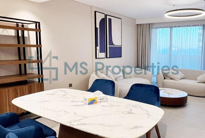 987053 - Property Image 2