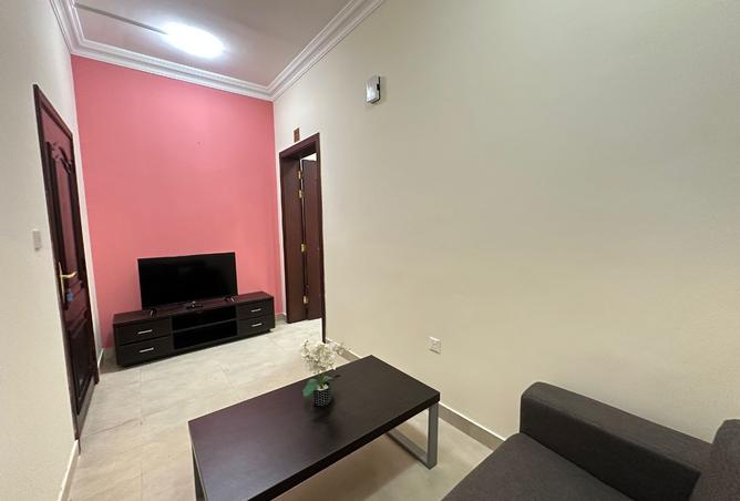 934403 - Property Image 3