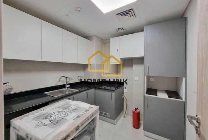 963432 - Property Image 2