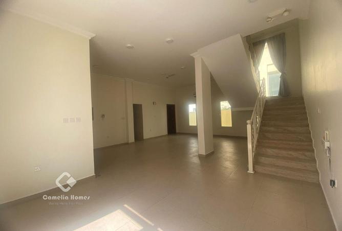 933701 - Property Image 3