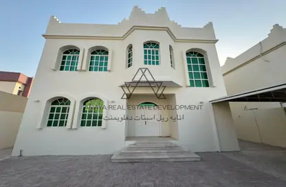 فيلا - 7 غرف نوم - 6 حمامات للايجار في الخريطيات - الخريطيات - أم صلال محمد