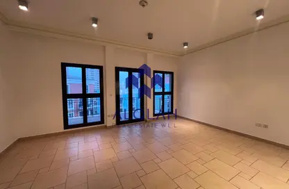 Apartment - 1 Bedroom - 2 Bathrooms for sale in Qanat Quartier - The Pearl Island - Doha