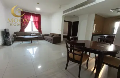 Apartment - 1 Bedroom - 2 Bathrooms for rent in Al Muntazah - Doha