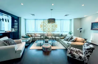 Apartment - 4 Bedrooms - 4 Bathrooms for sale in Zig Zag Tower B - Zig Zag Towers - West Bay - Doha